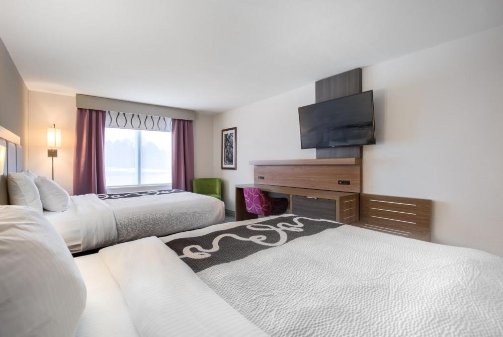 Queen Room with Two Queen Beds