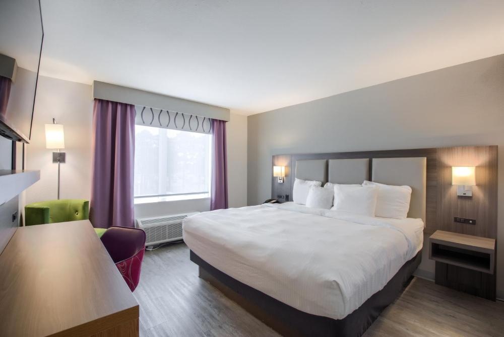 King Room - Mobility Access/Non-Smoking